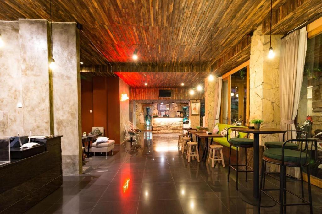 Hadi Poetra Hotel Kuta Lombok Zewnętrze zdjęcie
