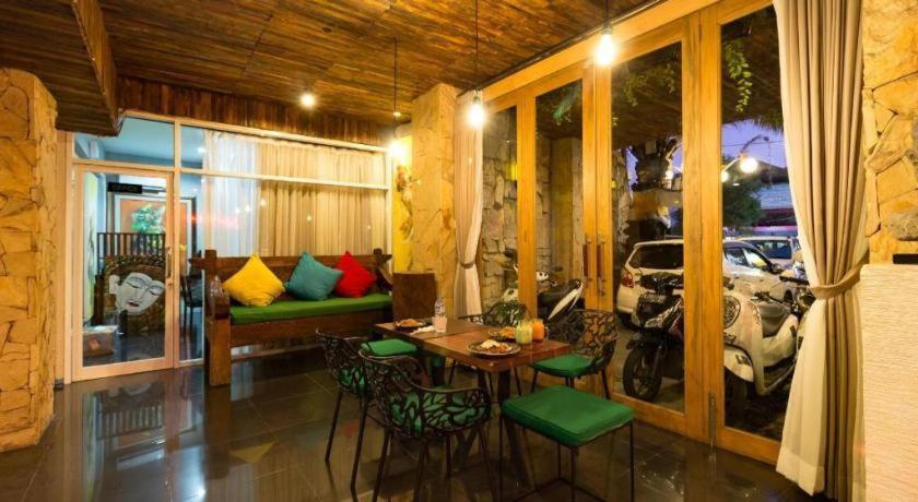 Hadi Poetra Hotel Kuta Lombok Zewnętrze zdjęcie