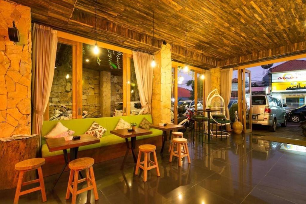 Hadi Poetra Hotel Kuta Lombok Zewnętrze zdjęcie