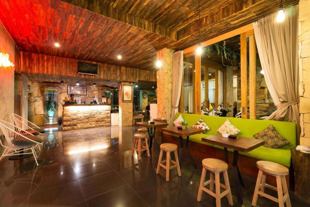 Hadi Poetra Hotel Kuta Lombok Zewnętrze zdjęcie